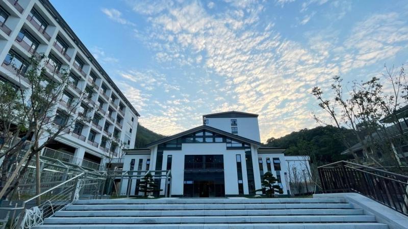 中天•绿城大爱天下医养中心