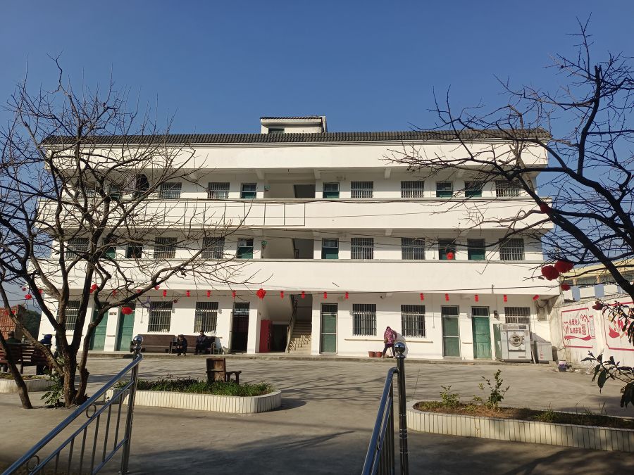 鹿寨县黄冕瑞康养老中心